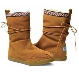 TOMS Nepal Leather Wrap Tie Chukka Moccasin‎ Sherpa Lined Boots Boho Womens 9.5